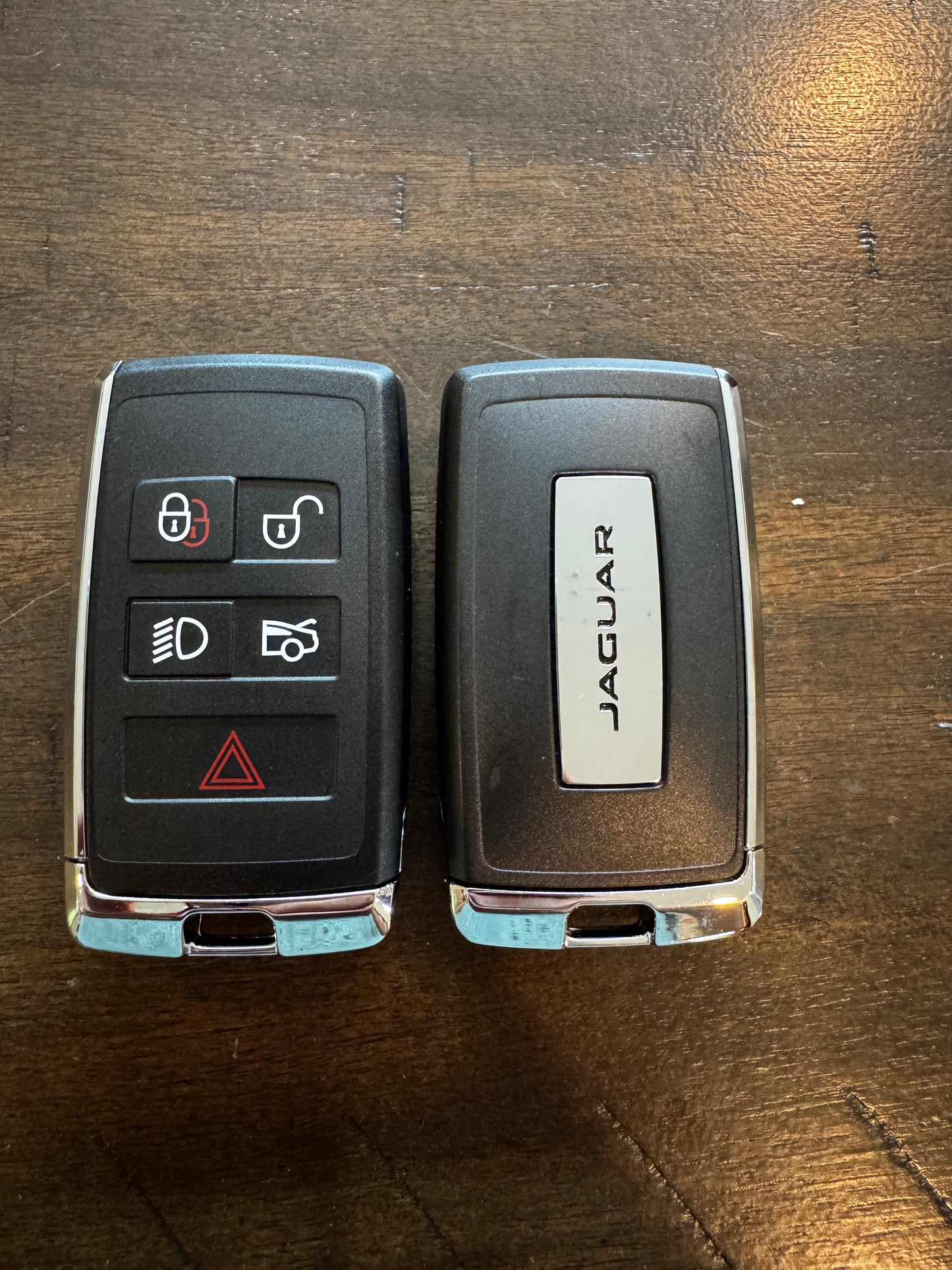 2018-2026 Jaguar Key